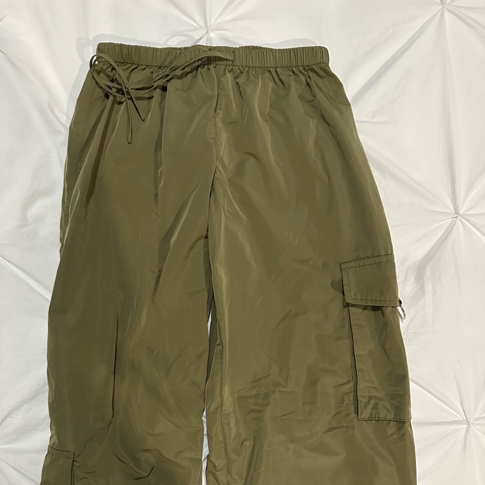 Tiger mist parachute pants